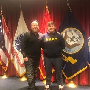 Meet your Posher, Lee